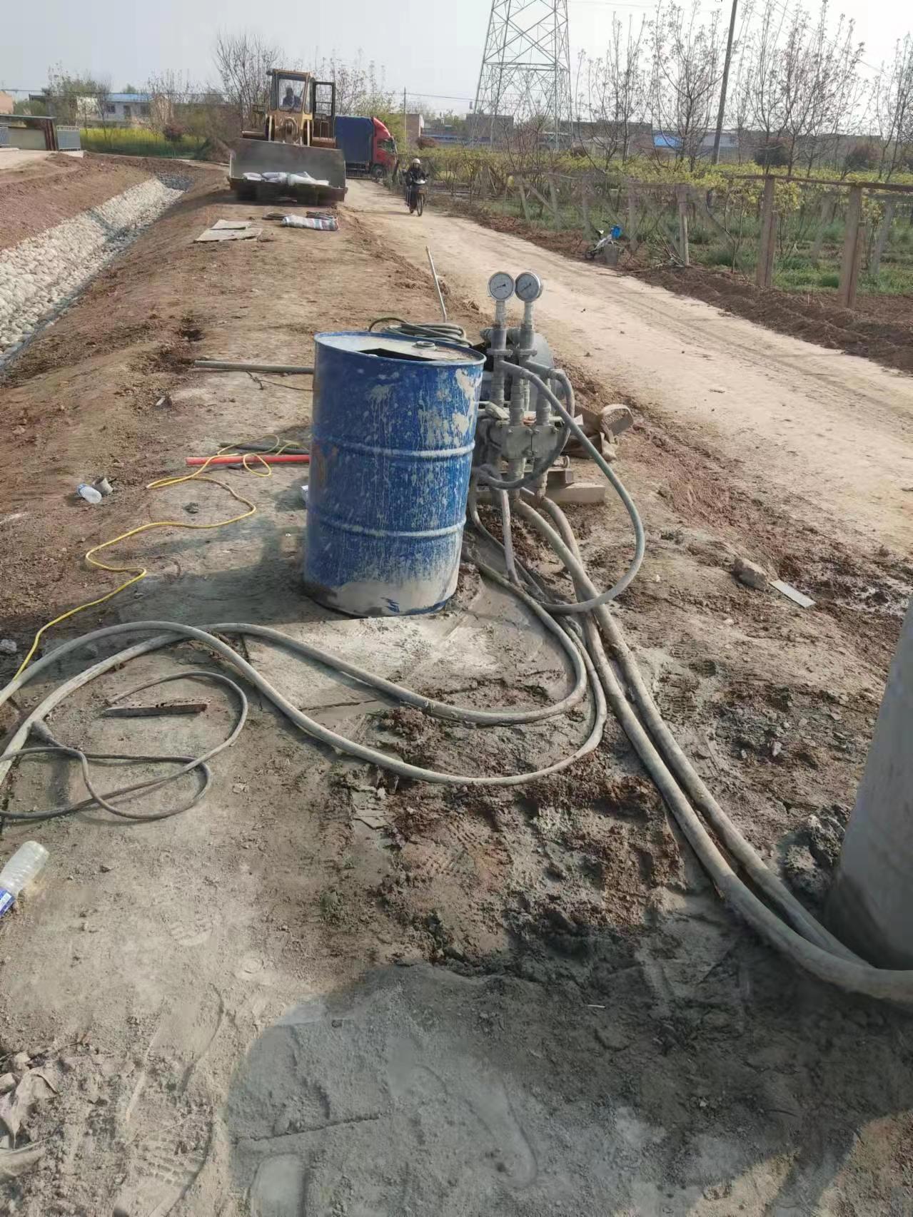 谢通门顶管注浆