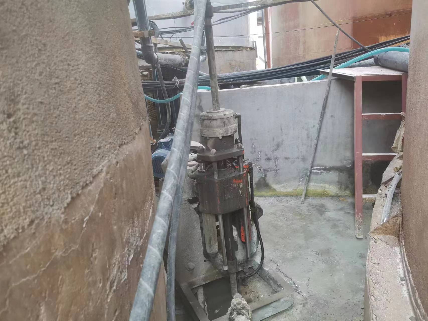 谢通门房屋下沉注浆