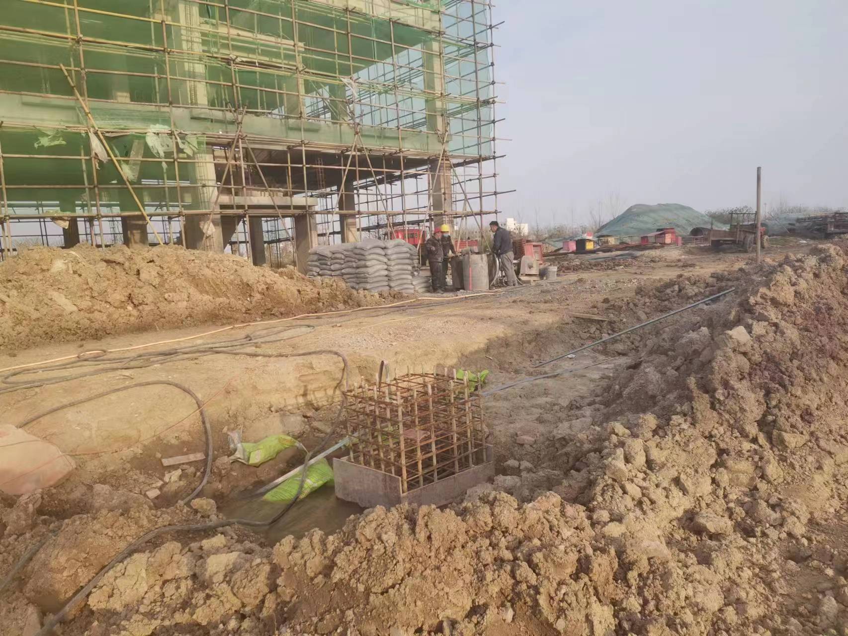 谢通门当桥梁出现裂缝的时候应该及时加固修补